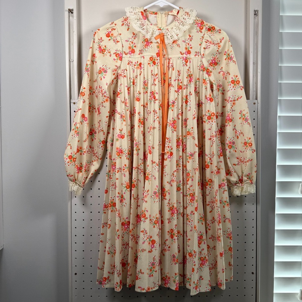 Vintage Love Floral Dress Women's Ivory Lace-Trimmed Collar Long Sleeve 12 USA